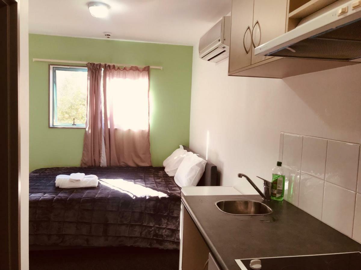 Red Rose Motel タウポ エクステリア 写真